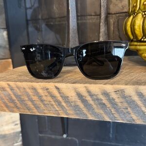 Ray-Ban Glossy Black Sunglasses
